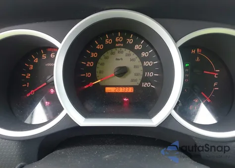 2010 Toyota Tacoma Base V6 z USA, uszkodzony, nr VIN 5TEUU4EN6AZ737111